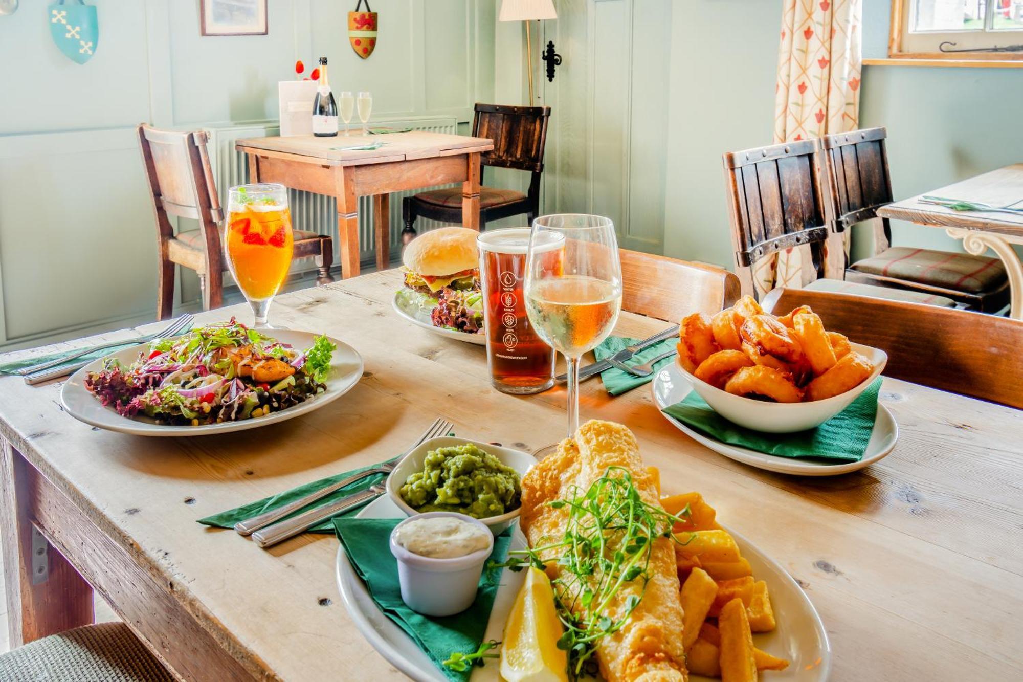 Tiger Inn - Grace Eastdean Екстериор снимка